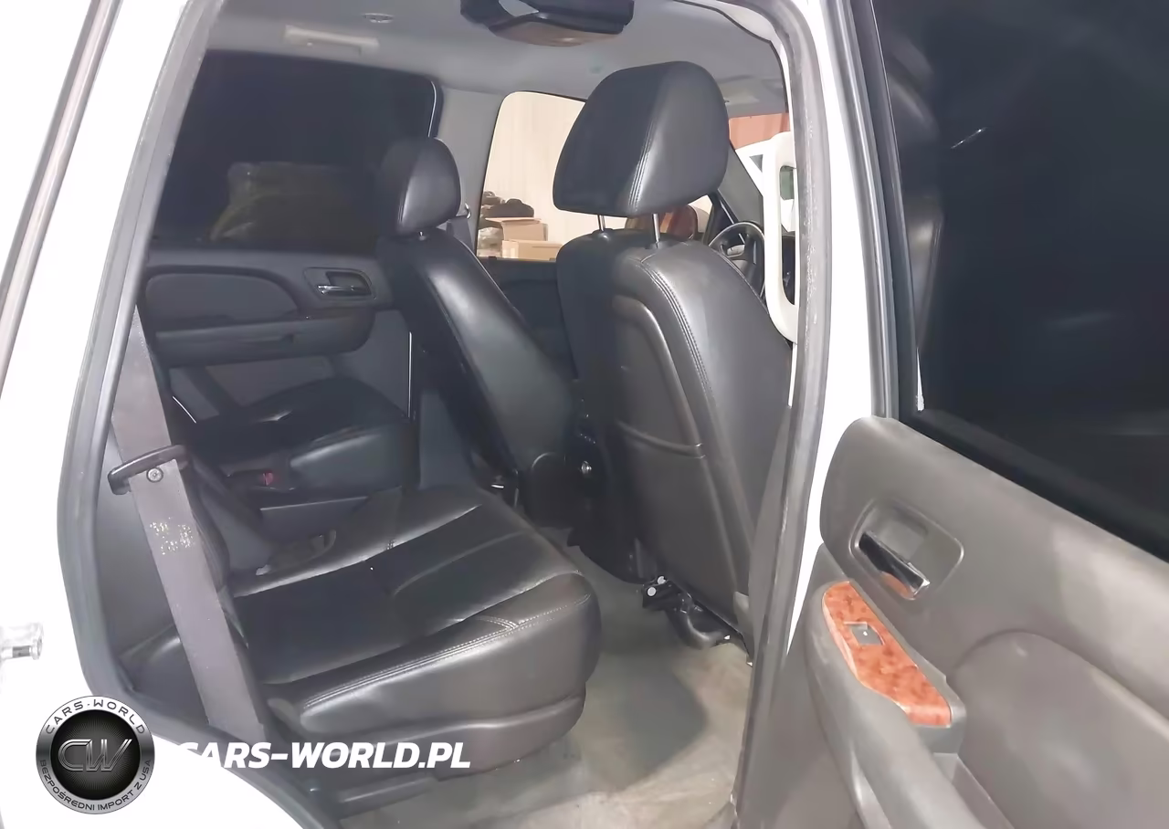 2007 Chevrolet Tahoe Lt VIN:1GNFC13J27R104255 - 8