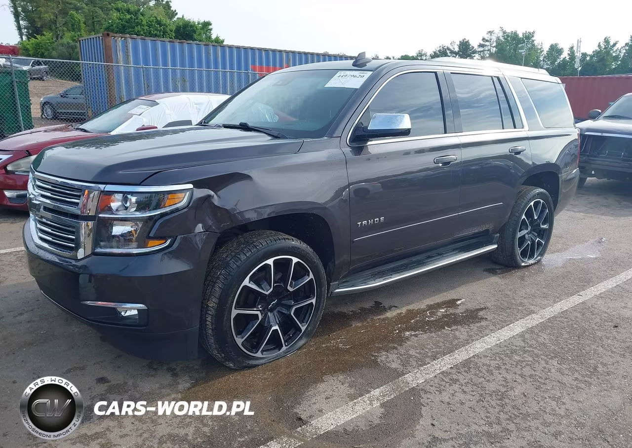 2018 Chevrolet Tahoe Premier VIN:1GNSCCKCXJR166085 - 2