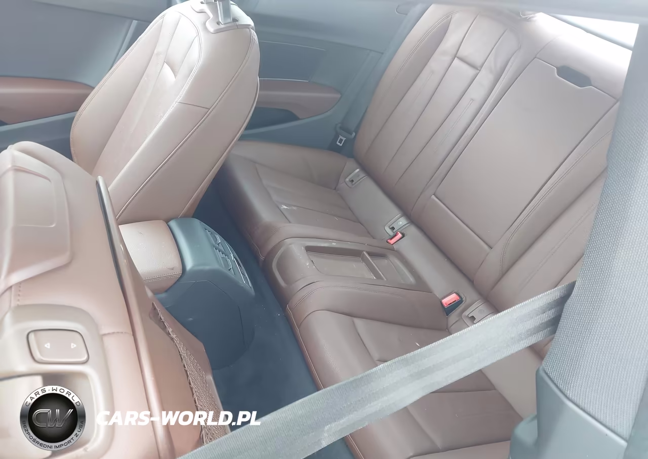 2018 Audi A5 2.0T Premium VIN:WAUPNAF54JA002450 - 8