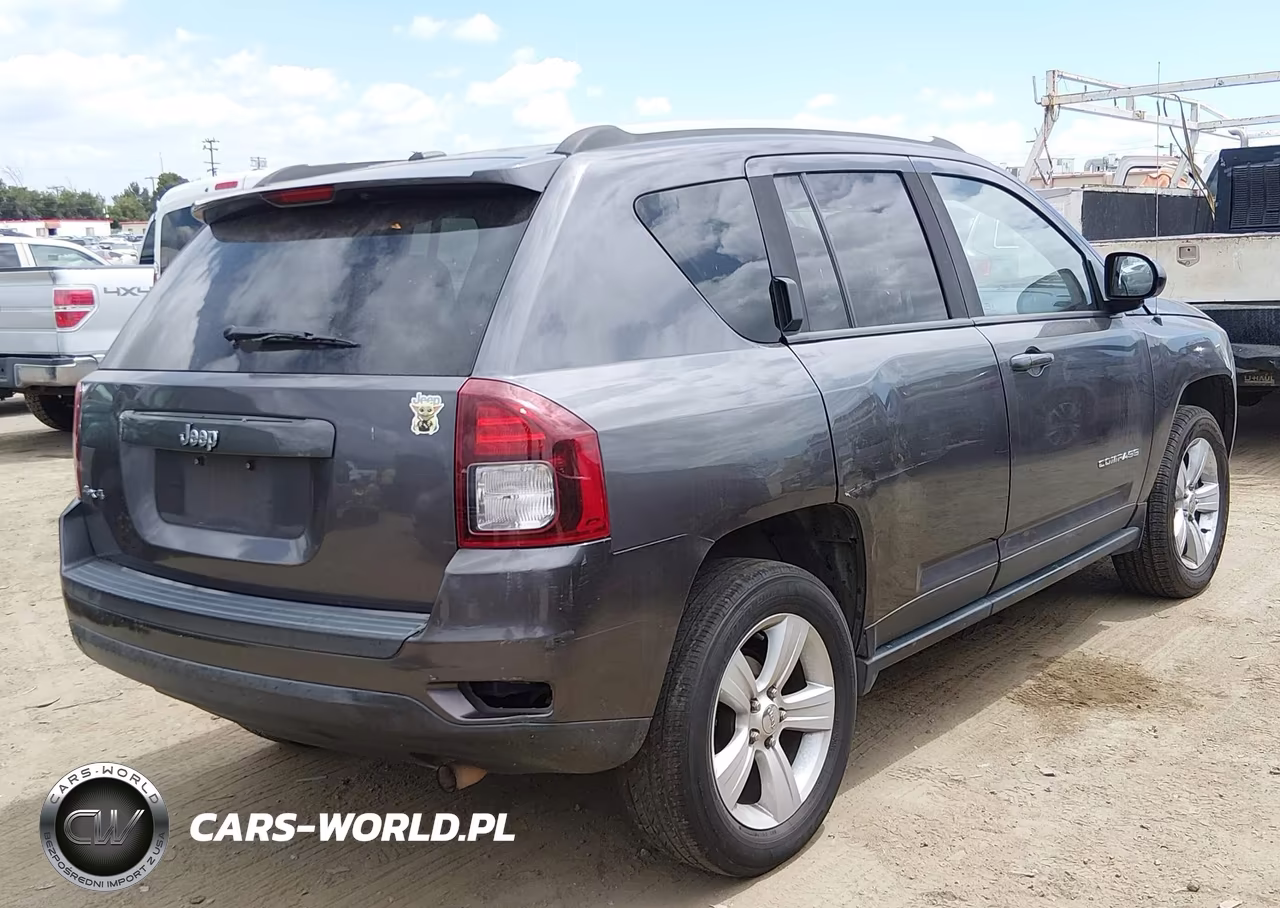 2016 Jeep Compass Sport VIN:1C4NJDBB5GD617504 - 4