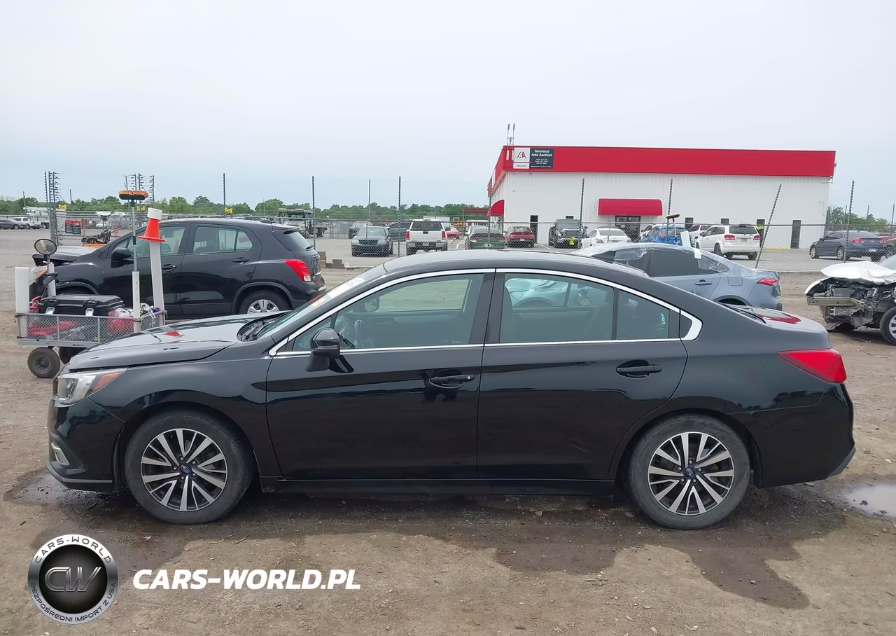 2018 Subaru Legacy 2.5I Premium VIN:4S3BNAF66J3024265 - 14
