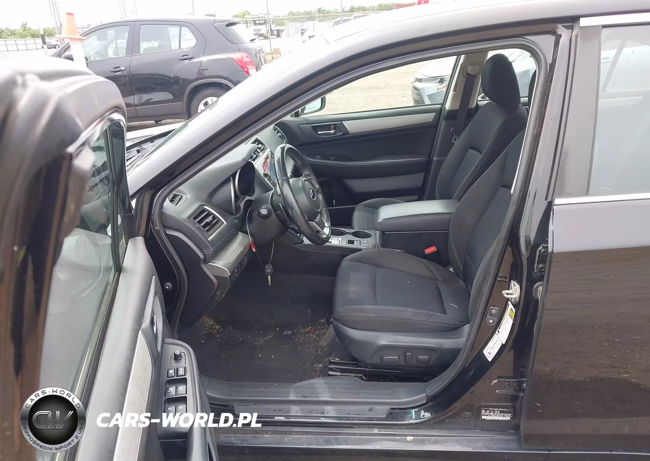 2018 Subaru Legacy 2.5I Premium VIN:4S3BNAF66J3024265 - 17