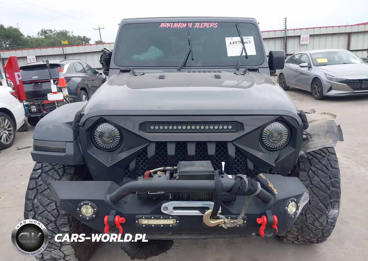 2020 Jeep Wrangler Unlimited Willys 4X4 VIN:1C4HJXDG3LW169639 - 20