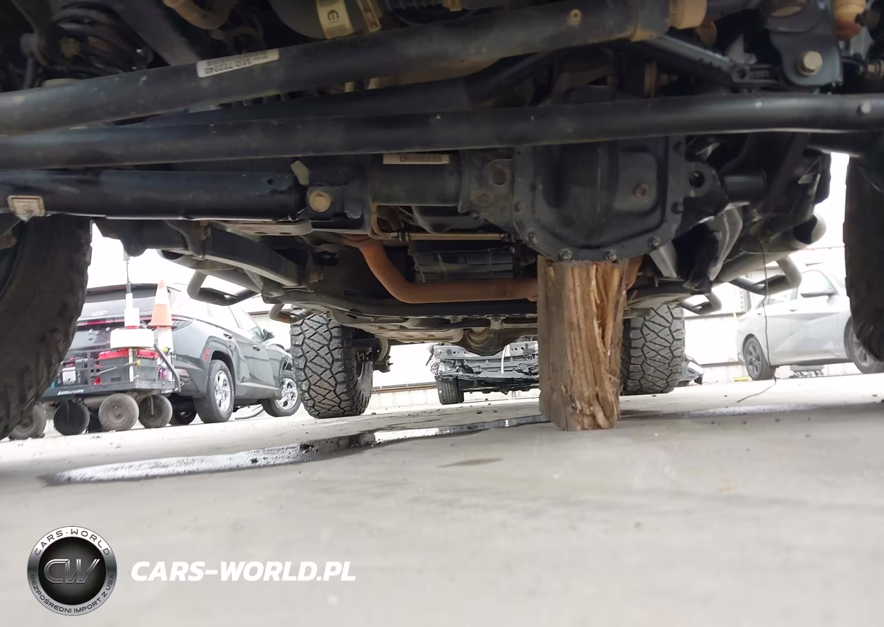 2020 Jeep Wrangler Unlimited Willys 4X4 VIN:1C4HJXDG3LW169639 - 21