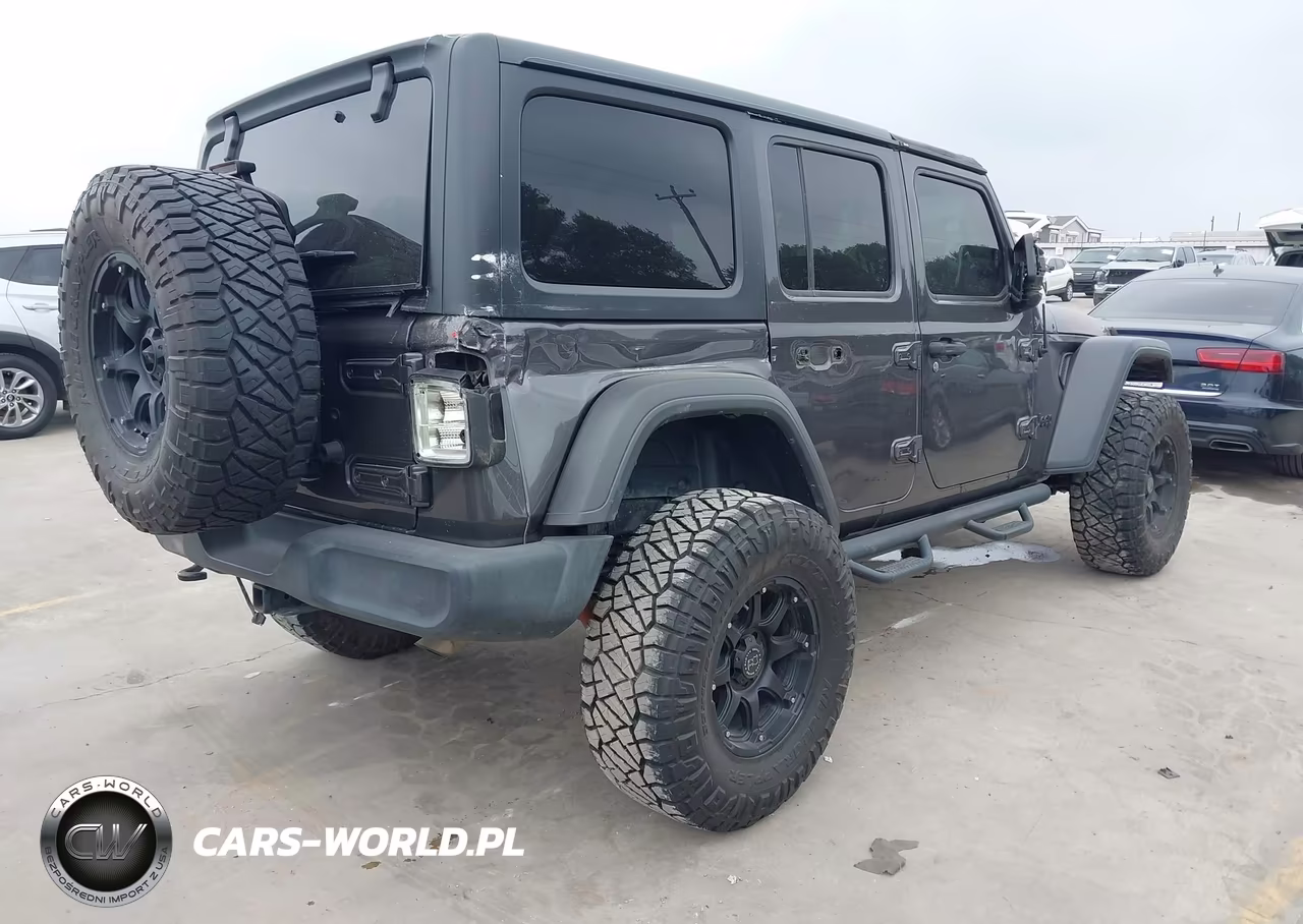 2020 Jeep Wrangler Unlimited Willys 4X4 VIN:1C4HJXDG3LW169639 - 4