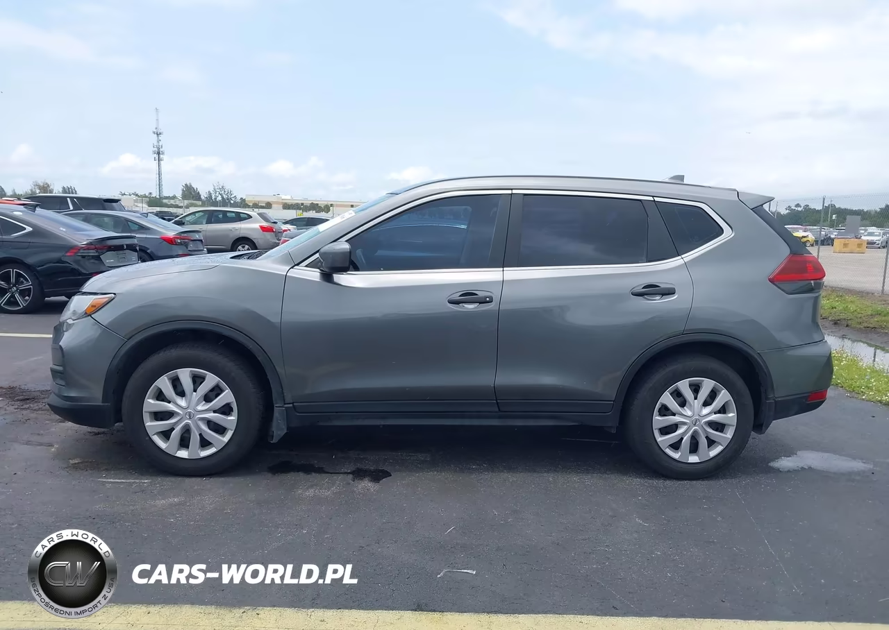 2018 Nissan Rogue S VIN:5N1AT2MT3JC768725 - 14