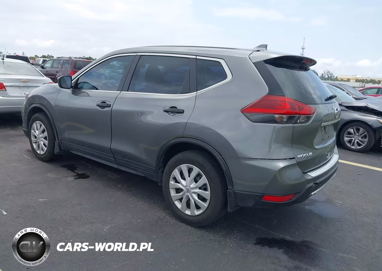 2018 Nissan Rogue S VIN:5N1AT2MT3JC768725 - 3