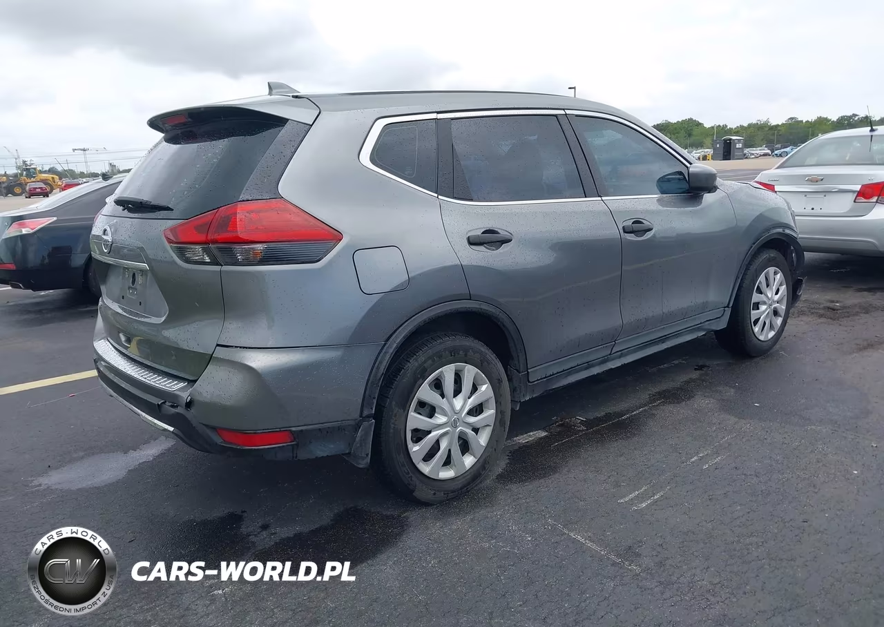 2018 Nissan Rogue S VIN:5N1AT2MT3JC768725 - 4