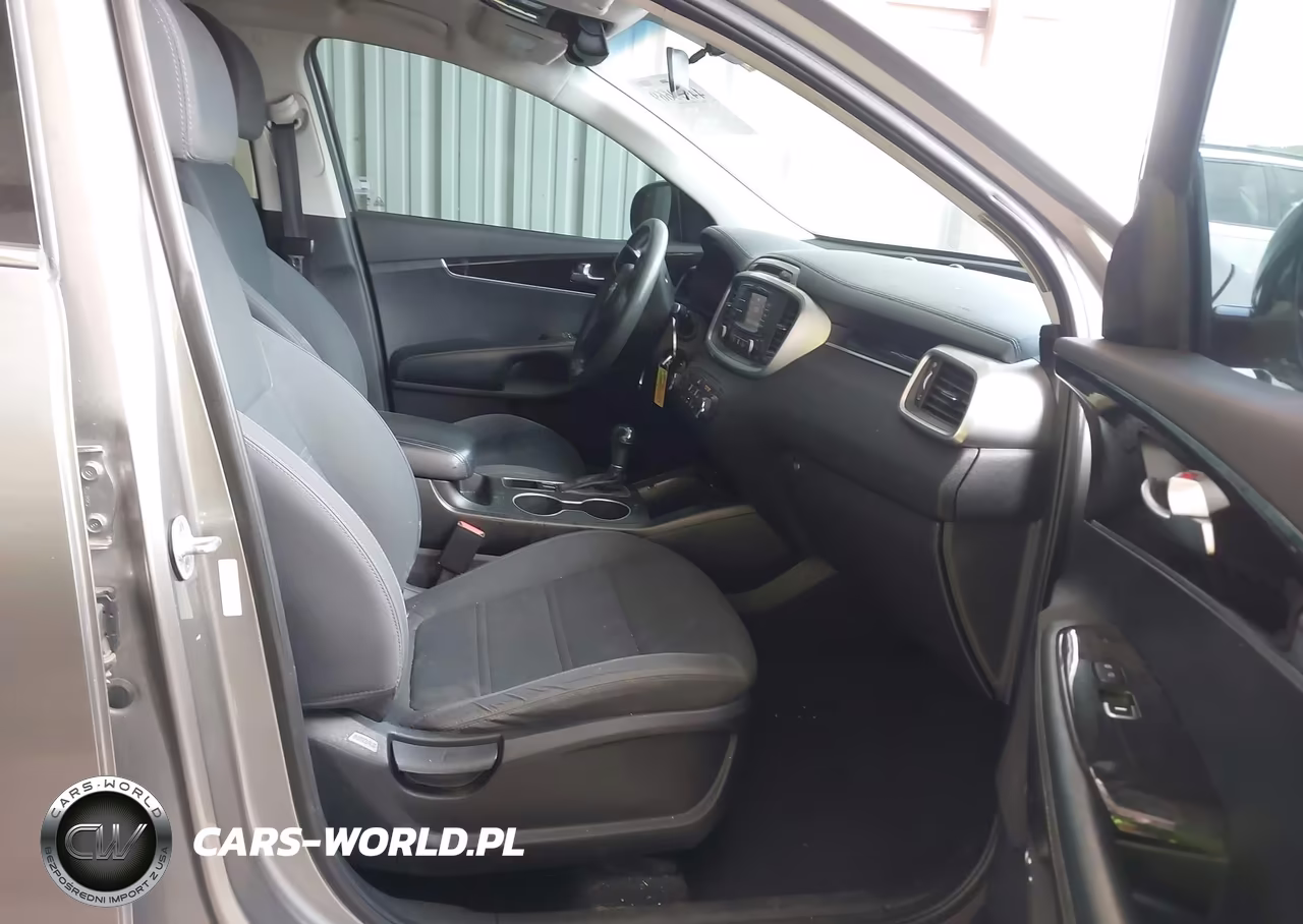 2017 Kia Sorento 2.4L Lx VIN:5XYPG4A32HG281850 - 5