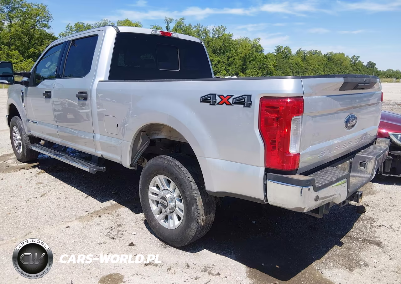 2019 Ford F-250 Xlt VIN:1FT7W2BT9KED35294 - 3