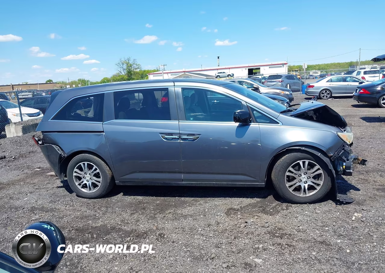 2011 Honda Odyssey Ex VIN:5FNRL5H49BB009531 - 13