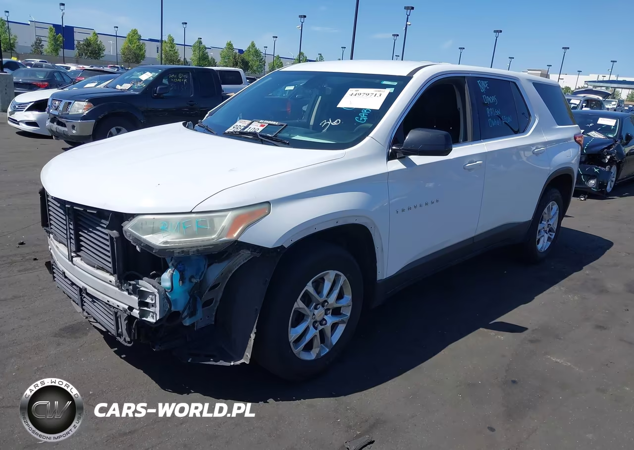 2018 Chevrolet Traverse Ls VIN:1GNERFKW9JJ256740 - 2