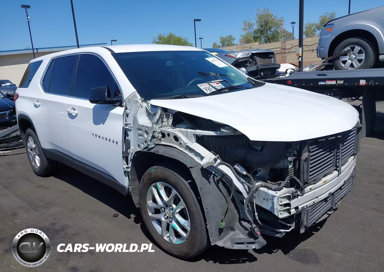 2018 Chevrolet Traverse Ls VIN:1GNERFKW9JJ256740 - 6