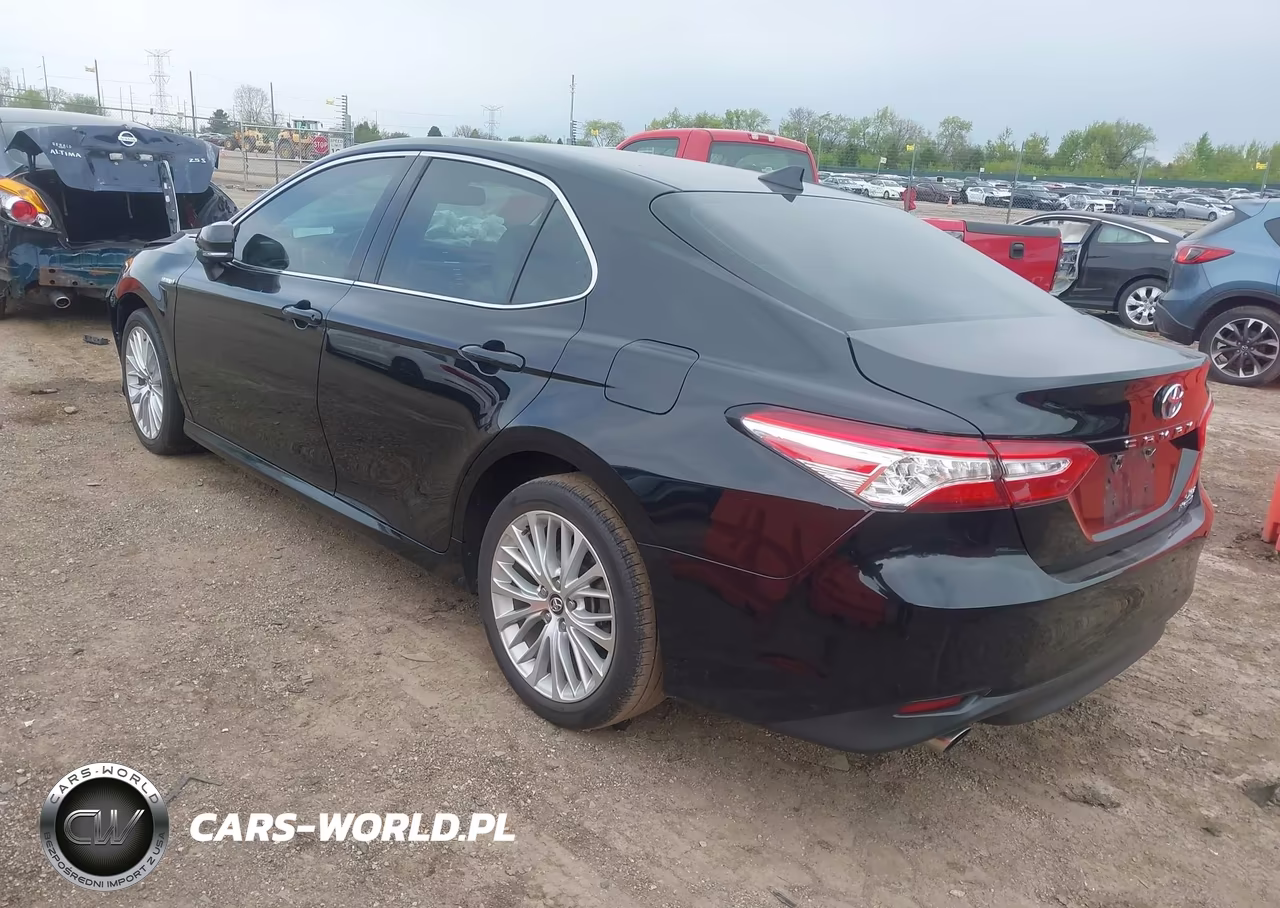 2020 Toyota Camry Xle Hybrid VIN:4T1F31AK2LU519244 - 3