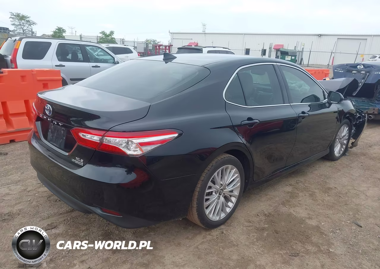 2020 Toyota Camry Xle Hybrid VIN:4T1F31AK2LU519244 - 4