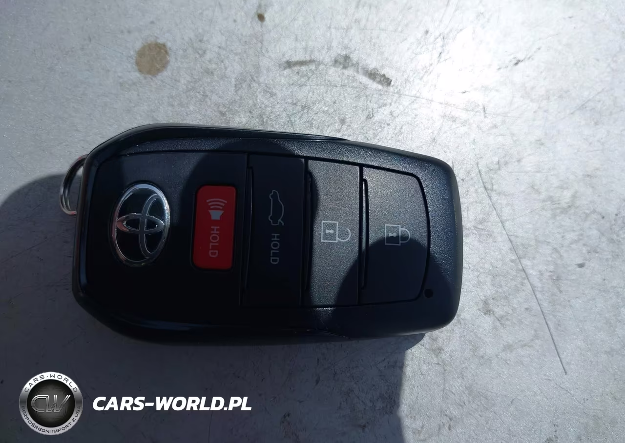 2026 Toyota Camry Xle VIN:4T1DAACK7TU232590 - 11