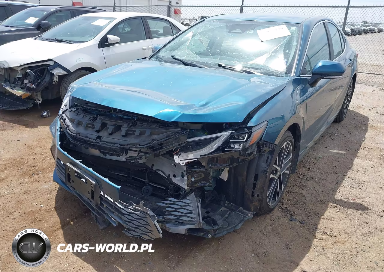 2026 Toyota Camry Xle VIN:4T1DAACK7TU232590 - 6