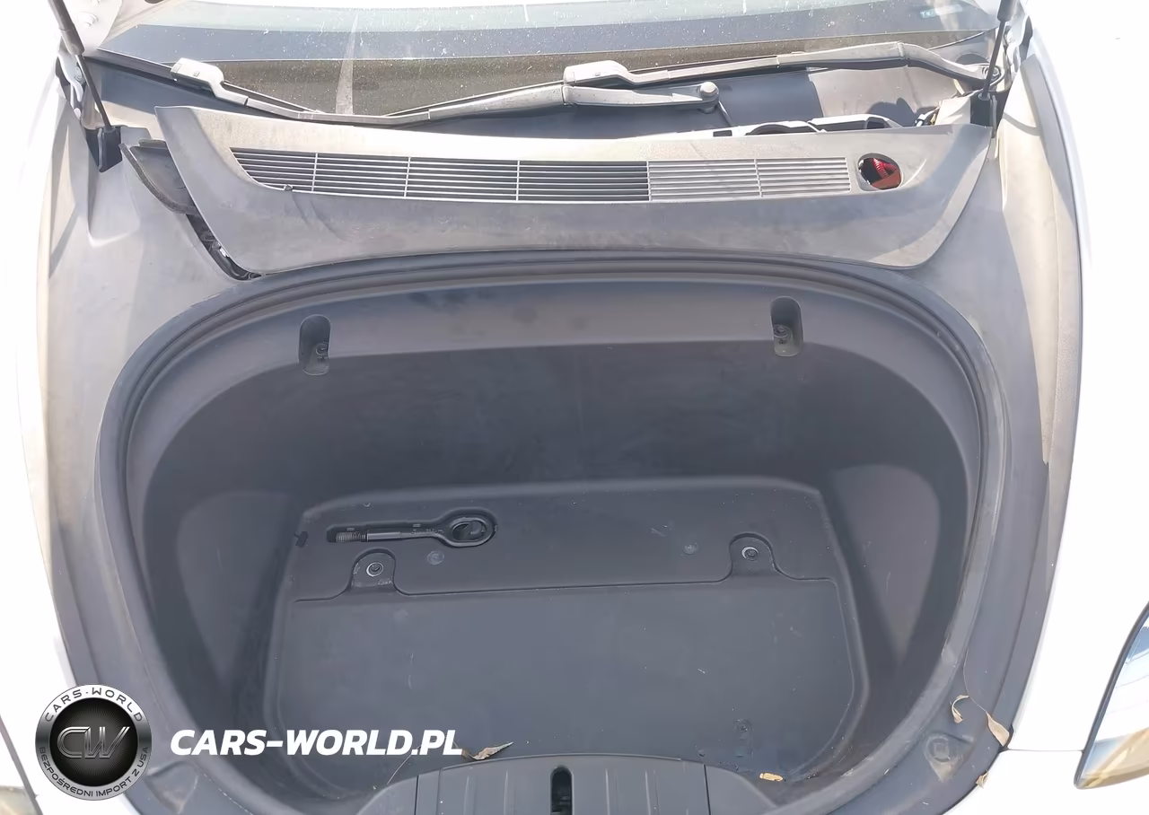 2020 Tesla Model 3 Standard Range Plus Rear-Wheel Drive-Standard Range Rear-Wheel Drive VIN:5YJ3E1EA7LF661732 - 10