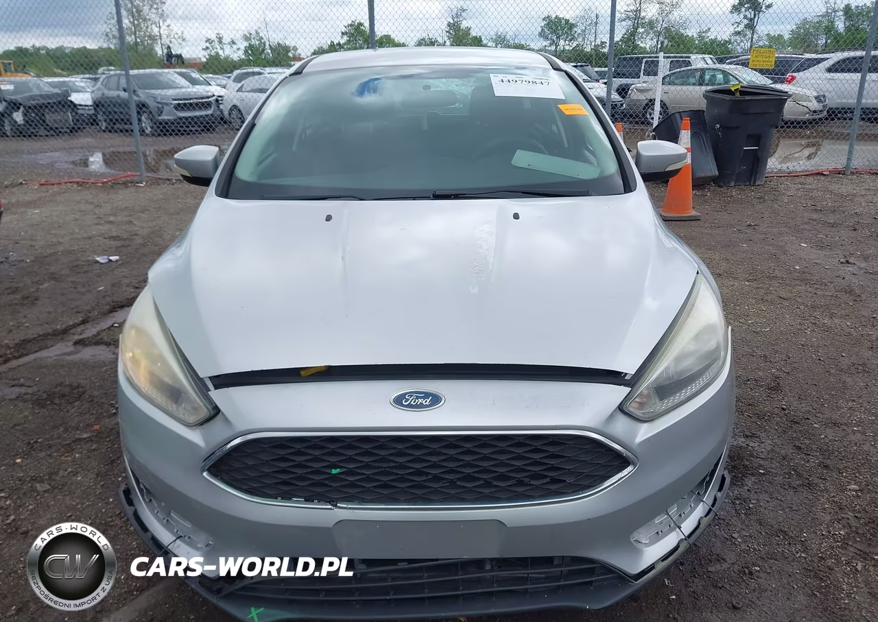 2017 Ford Focus Se VIN:1FADP3K24HL268434 - 12