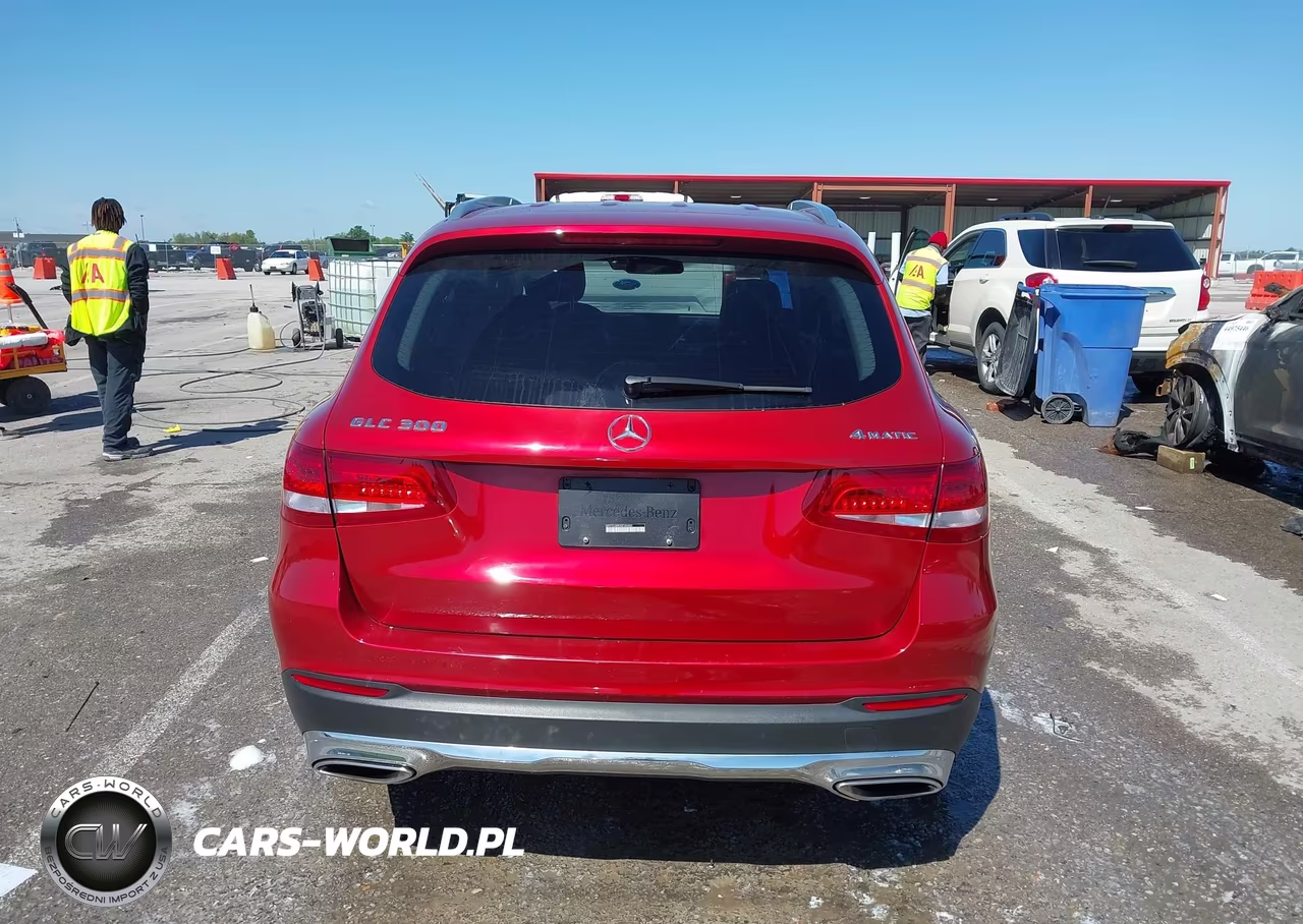 2016 Mercedes-Benz Glc 300 4Matic VIN:WDC0G4KBXGF044803 - 16