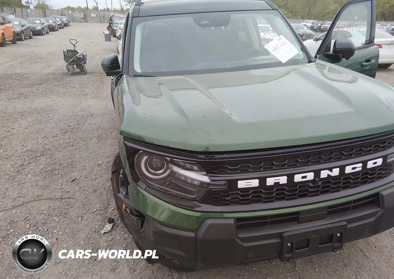 2025 Ford Bronco Sport Outer Banks VIN:3FMCR9CN9SRF24518 - 20