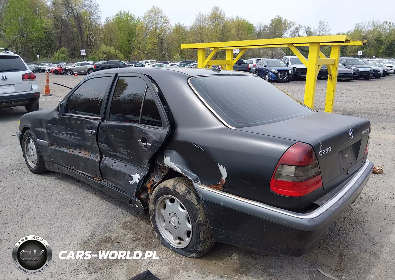 2000 Mercedes-Benz C 230 Kompressor VIN:WDBHA24G5YA848236 - 3