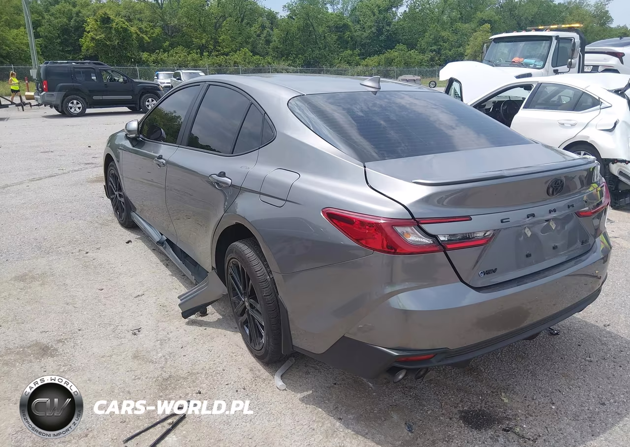 2026 Toyota Camry Se VIN:4T1DAACK6TU685003 - 3