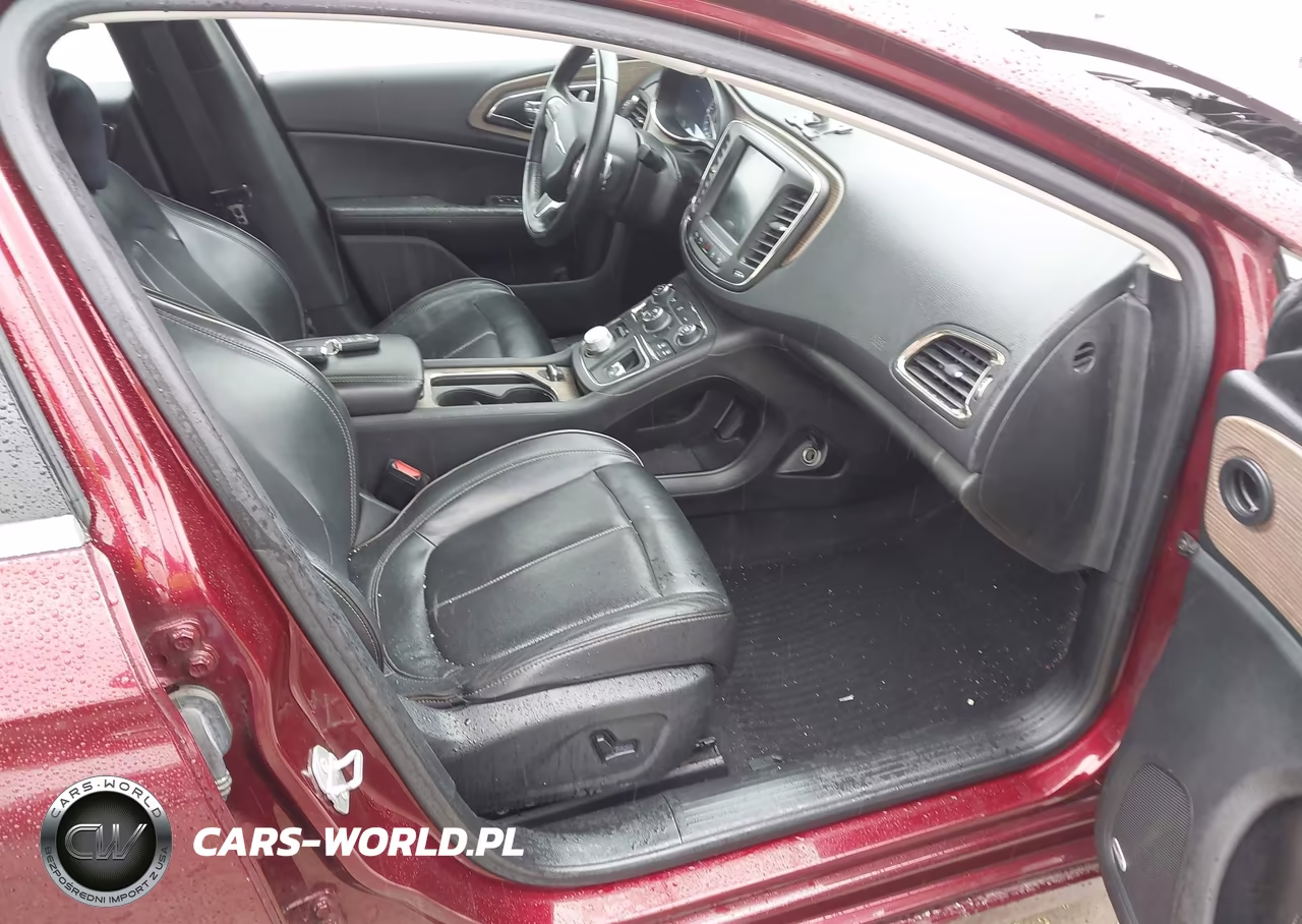 2015 Chrysler 200 C VIN:1C3CCCEG1FN589314 - 5