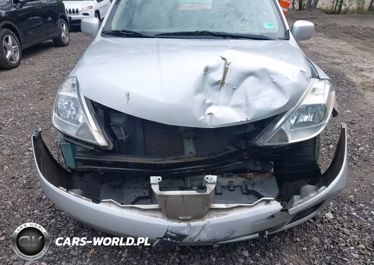 2011 Nissan Versa 1.8S VIN:3N1BC1CP7BL404405 - 6