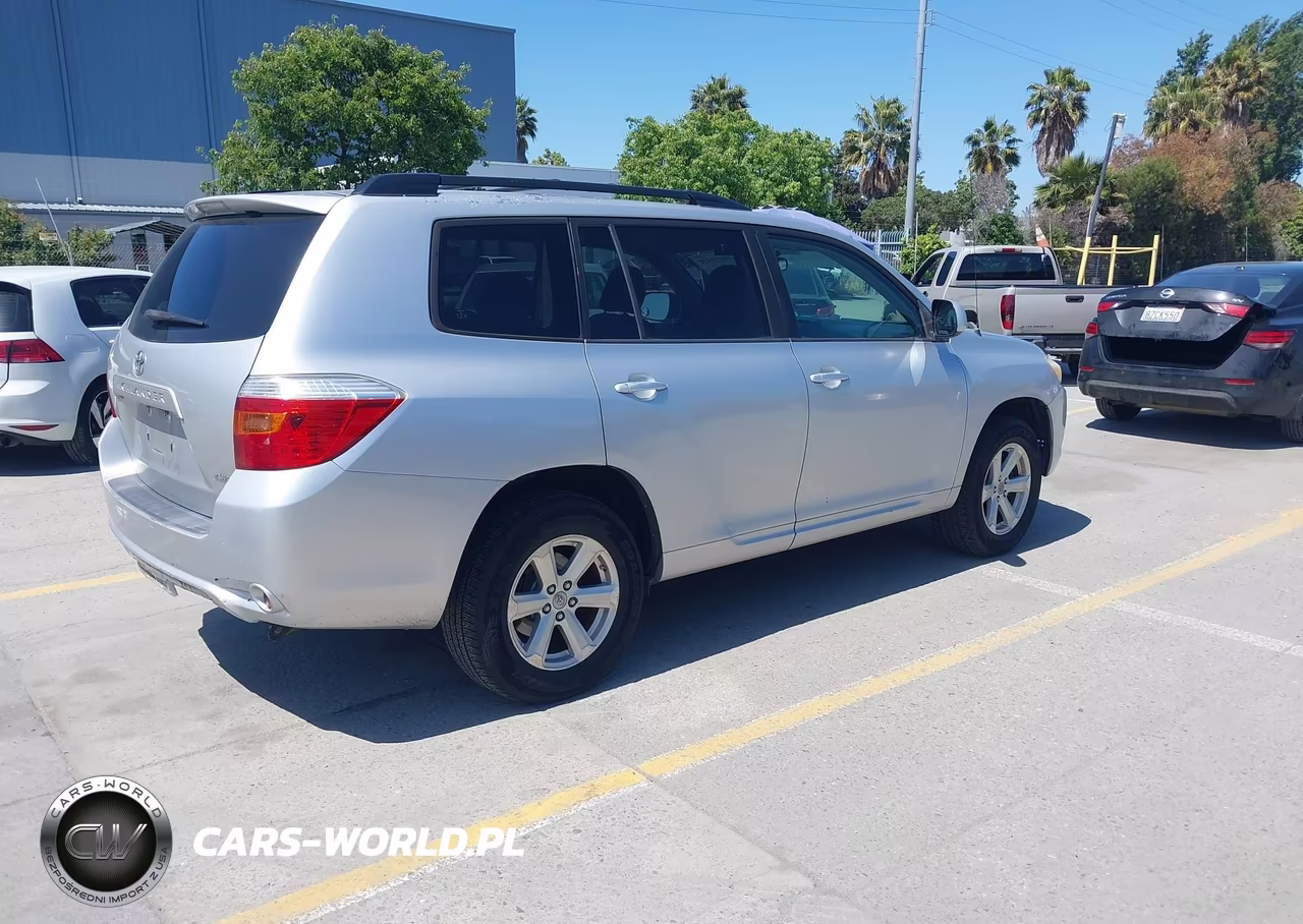 2010 Toyota Highlander Base V6 VIN:JTEBK3EH8A2155156 - 4