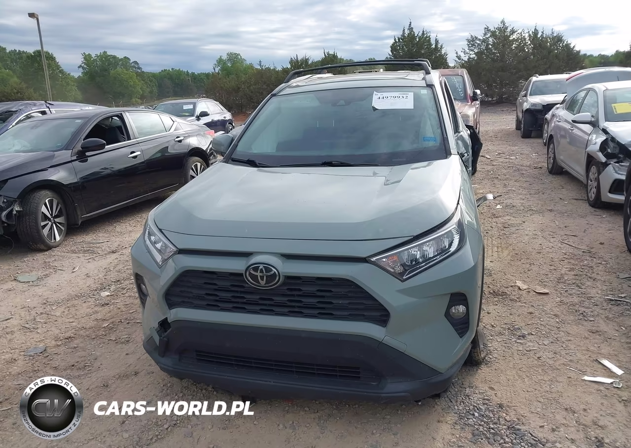 2019 Toyota Rav4 Xle VIN:JTMP1RFV5KD039245 - 13