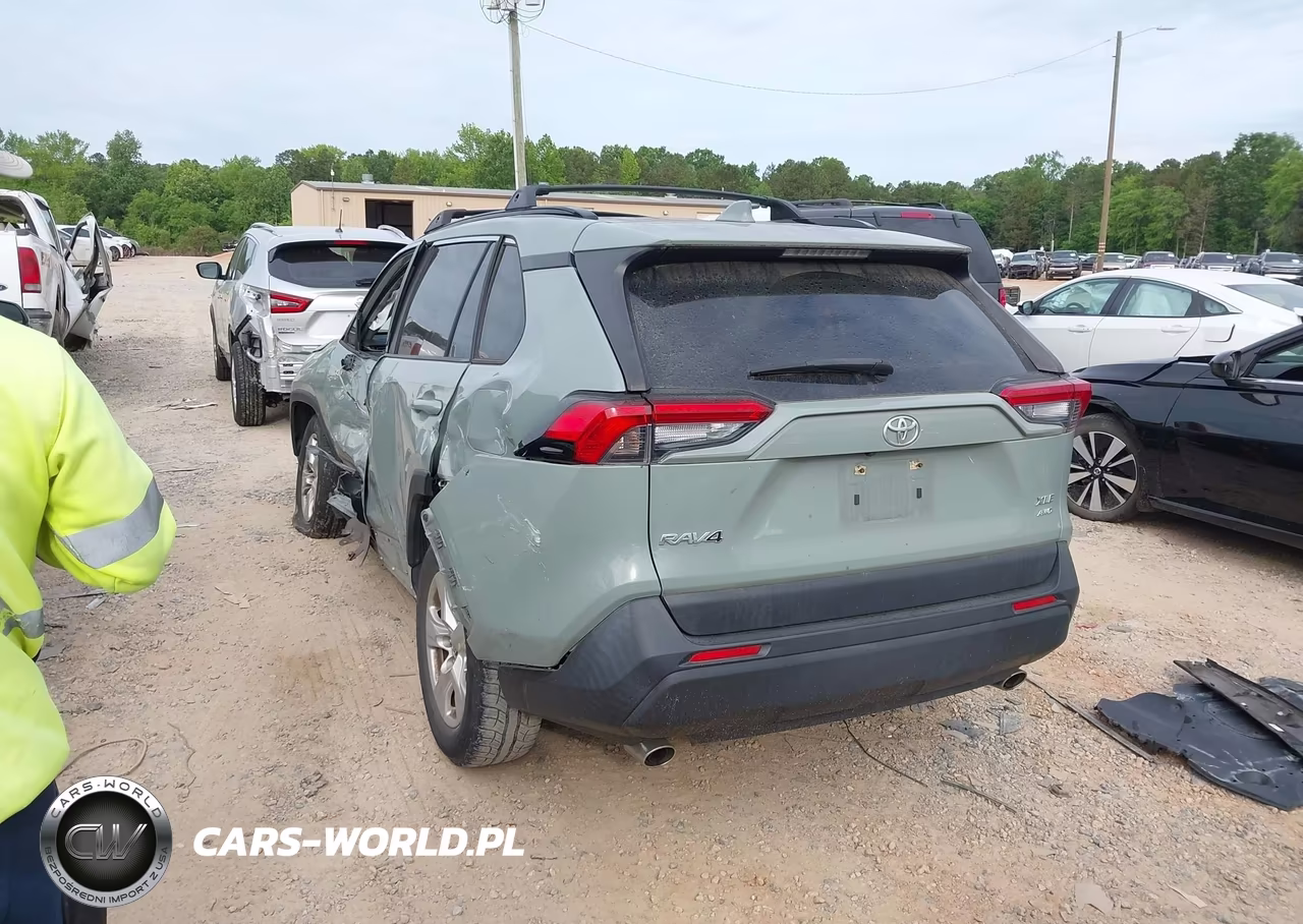 2019 Toyota Rav4 Xle VIN:JTMP1RFV5KD039245 - 15