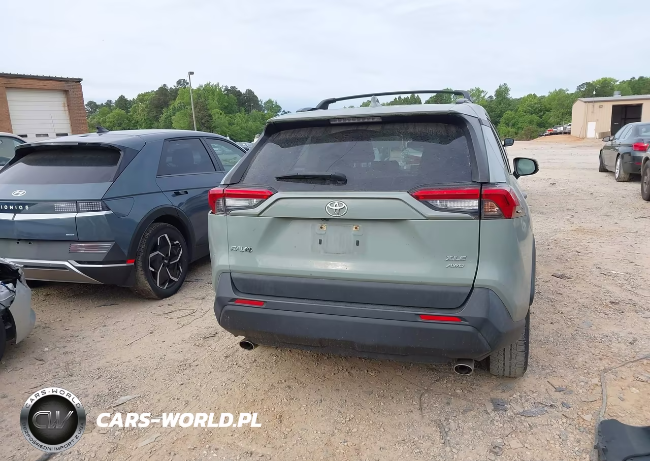 2019 Toyota Rav4 Xle VIN:JTMP1RFV5KD039245 - 17