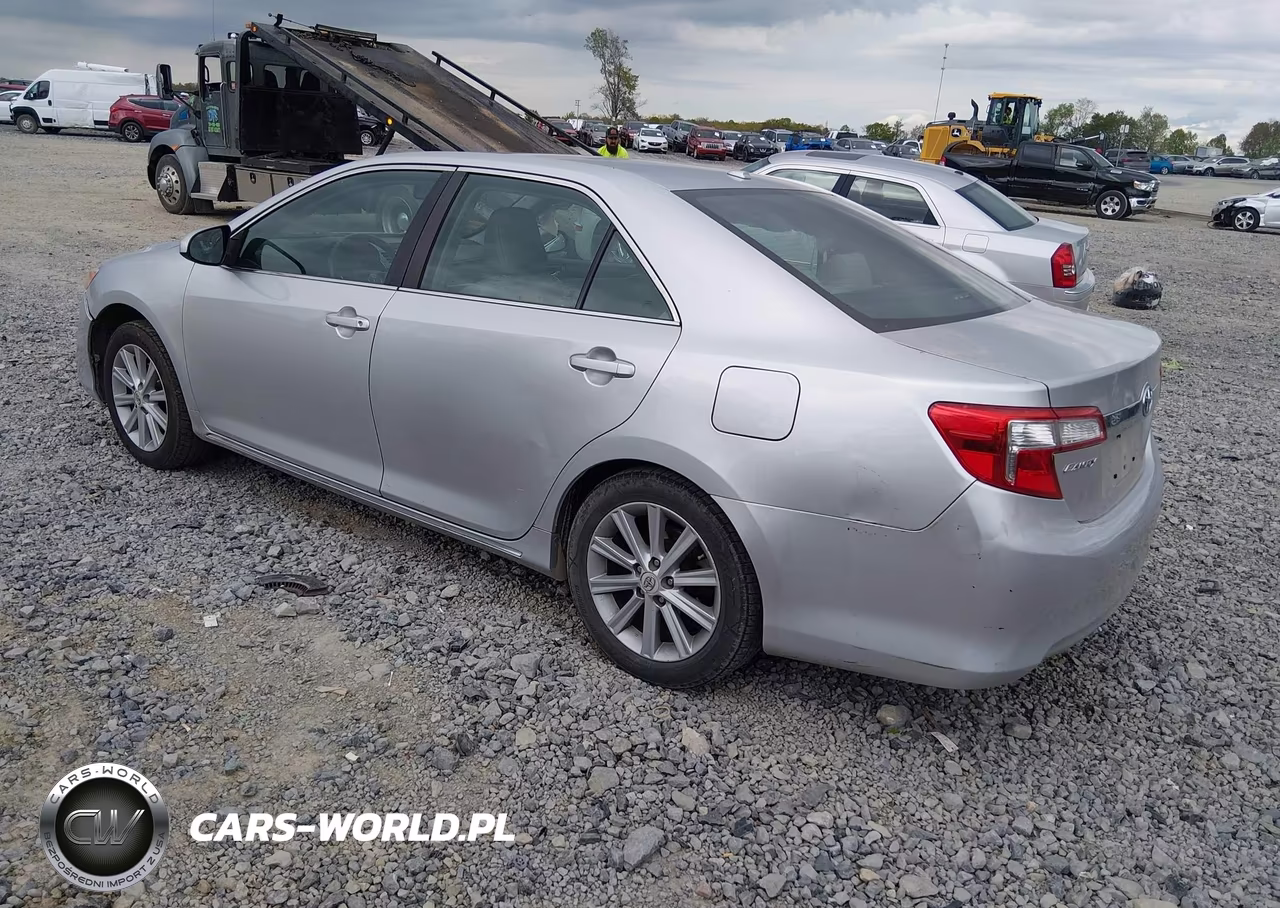 2012 Toyota Camry Xle VIN:4T4BF1FK5CR193251 - 3