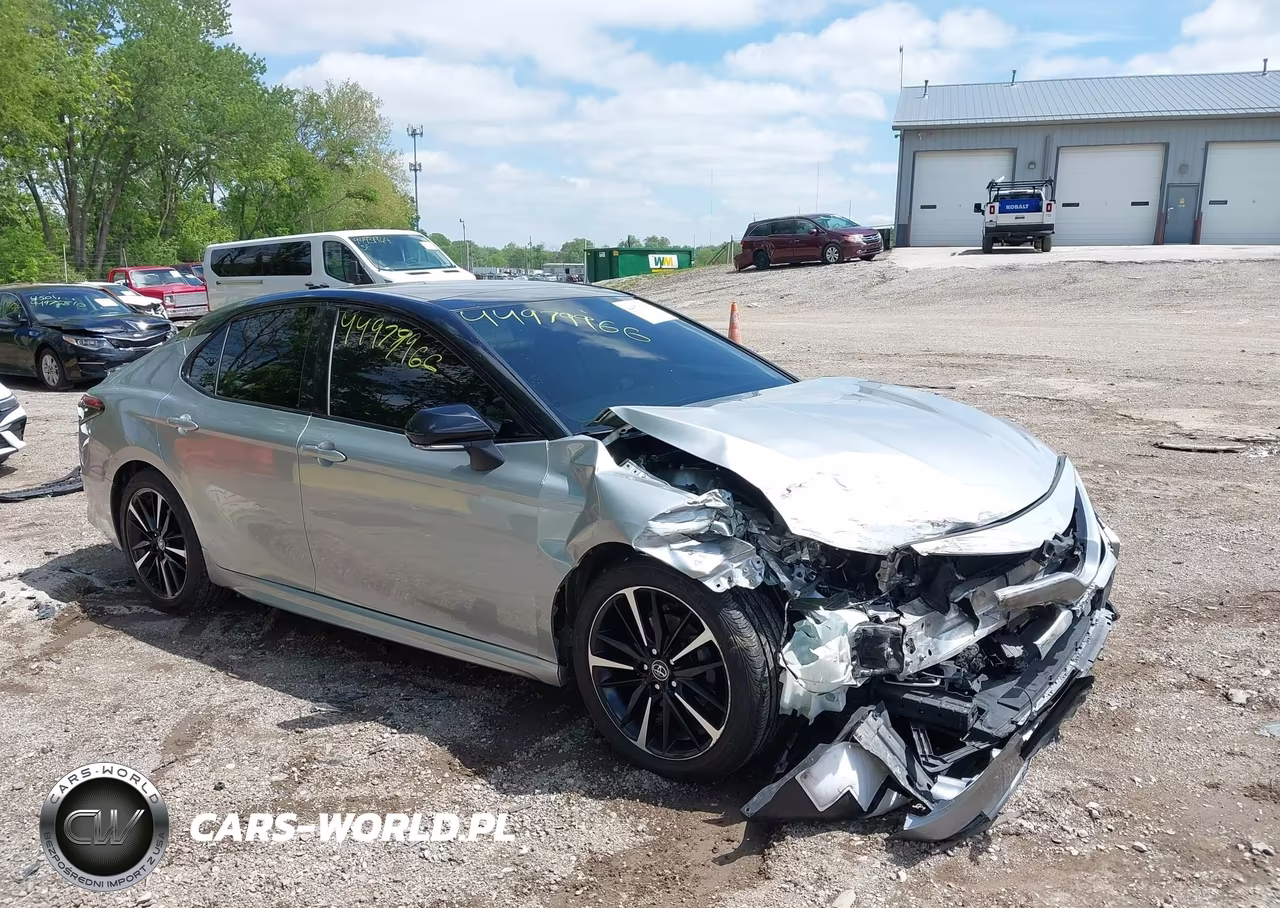2020 Toyota Camry Xse