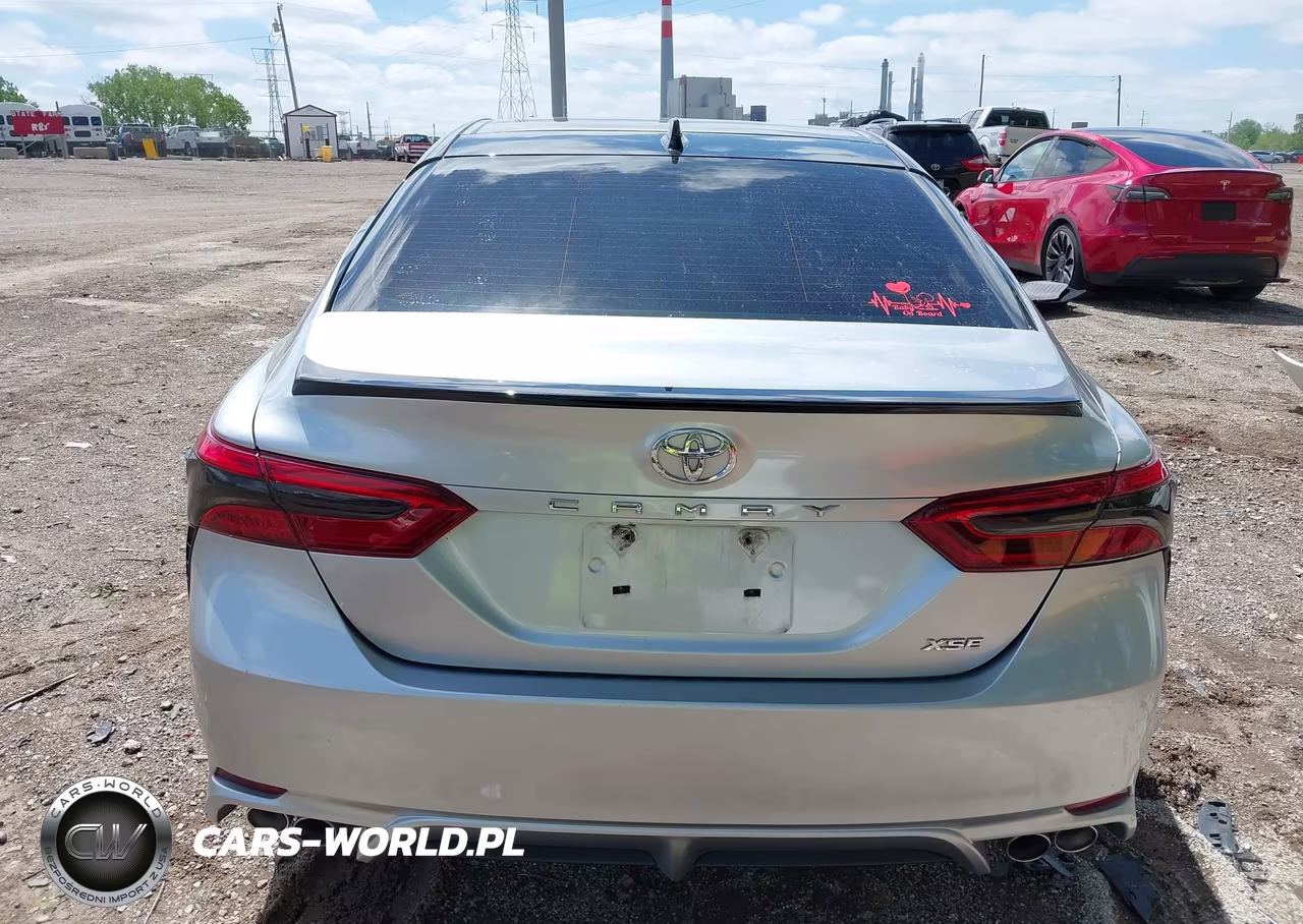 2020 Toyota Camry Xse VIN:4T1K61AK7LU302360 - 16