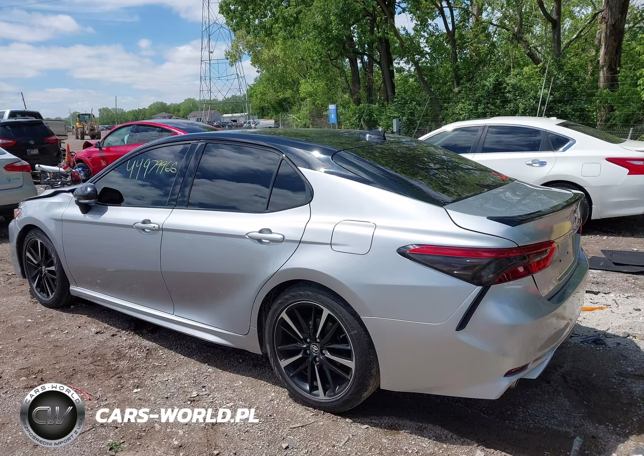 2020 Toyota Camry Xse VIN:4T1K61AK7LU302360 - 3
