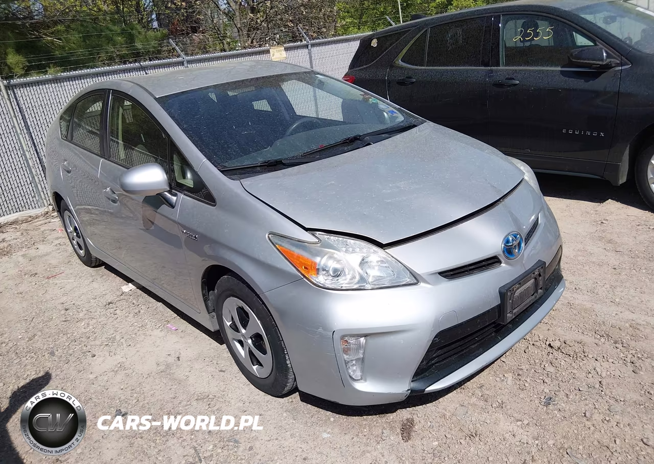 2013 Toyota Prius Two