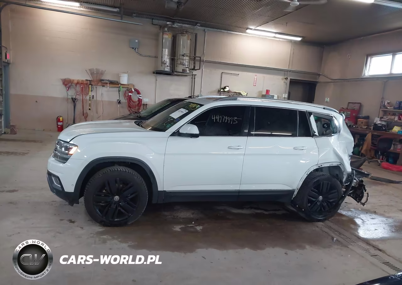 2018 Volkswagen Atlas 3.6L V6 Sel Premium VIN:1V2NR2CAXJC515842 - 14