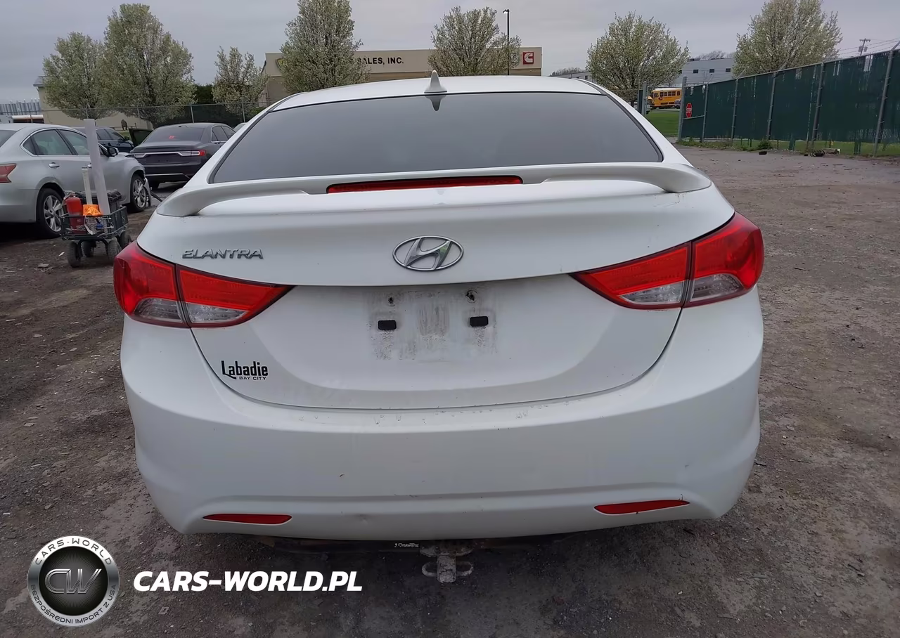 2013 Hyundai Elantra Gls VIN:5NPDH4AE1DH281472 - 15