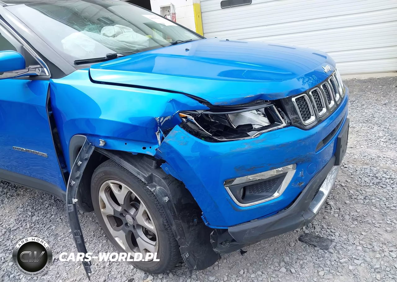 2018 Jeep Compass Limited 4X4 VIN:3C4NJDCB0JT360591 - 6