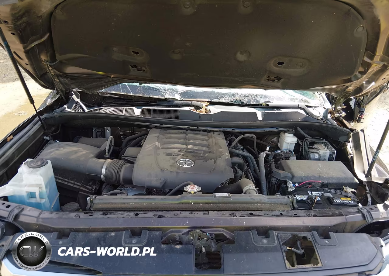 2021 Toyota Tundra Limited VIN:5TFHY5F15MX973705 - 10