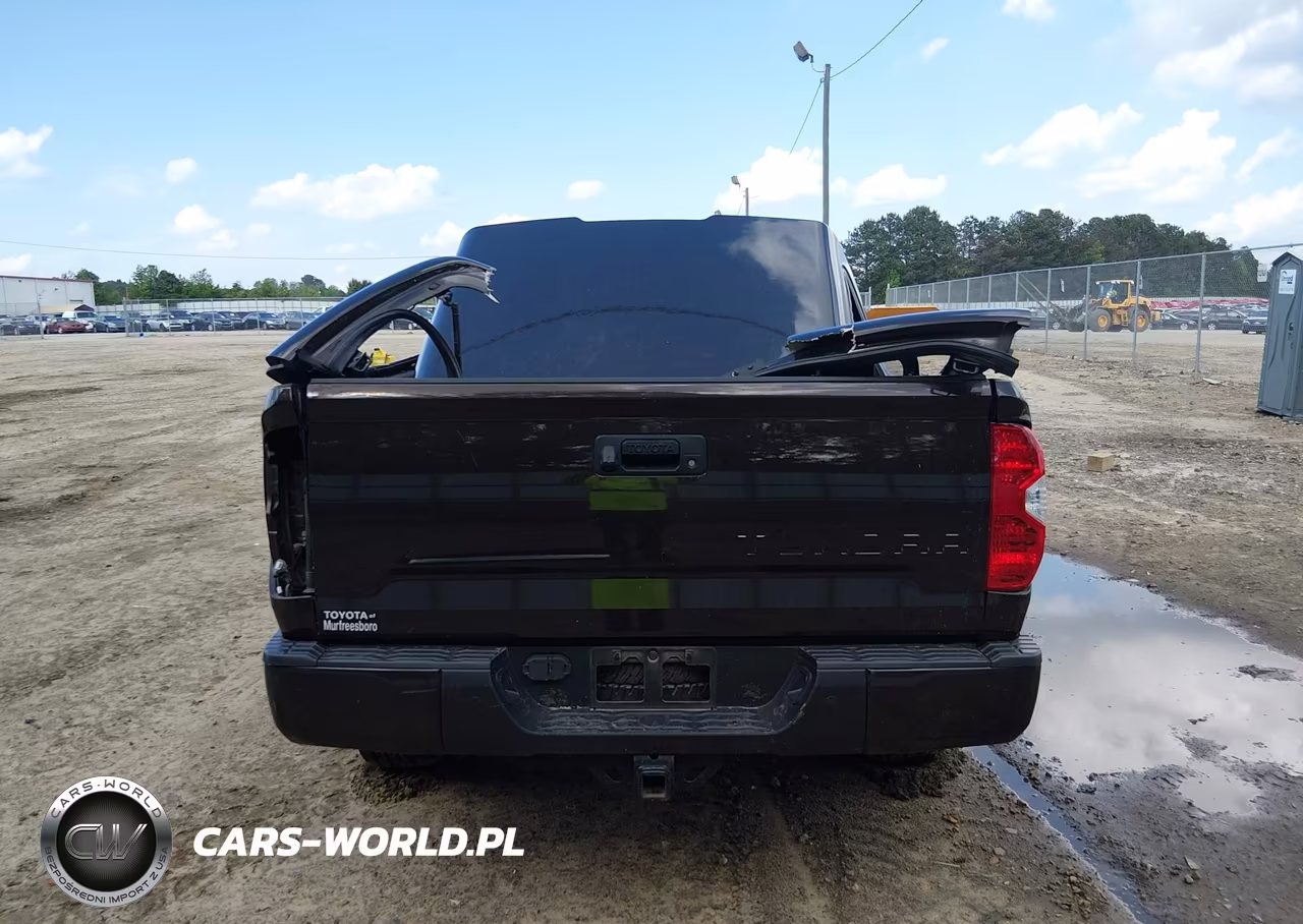 2021 Toyota Tundra Limited VIN:5TFHY5F15MX973705 - 17