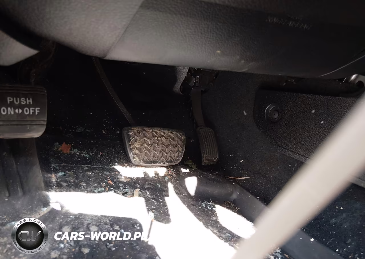2021 Toyota Tundra Limited VIN:5TFHY5F15MX973705 - 19