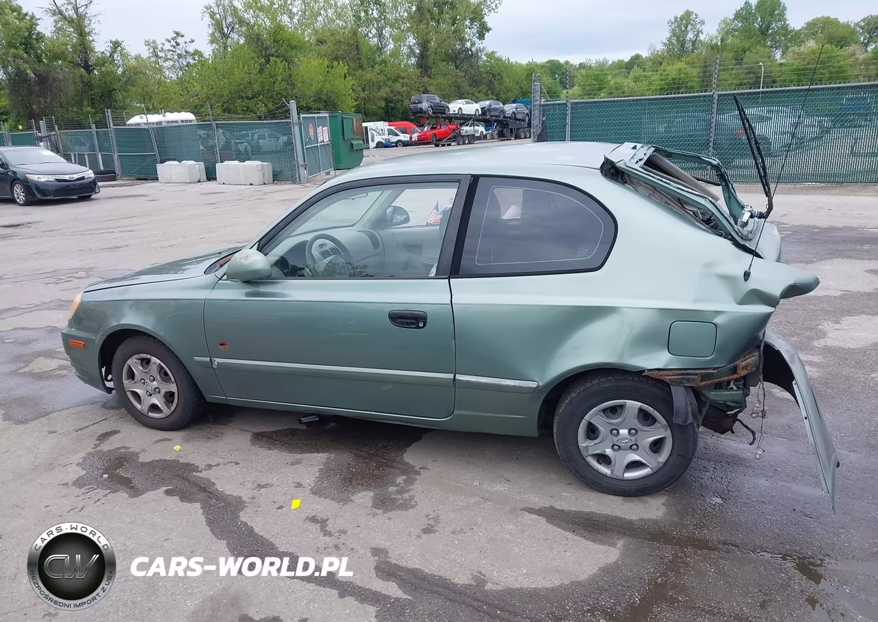 2004 Hyundai Accent Gl-Gt VIN:KMHCG35C74U318527 - 15