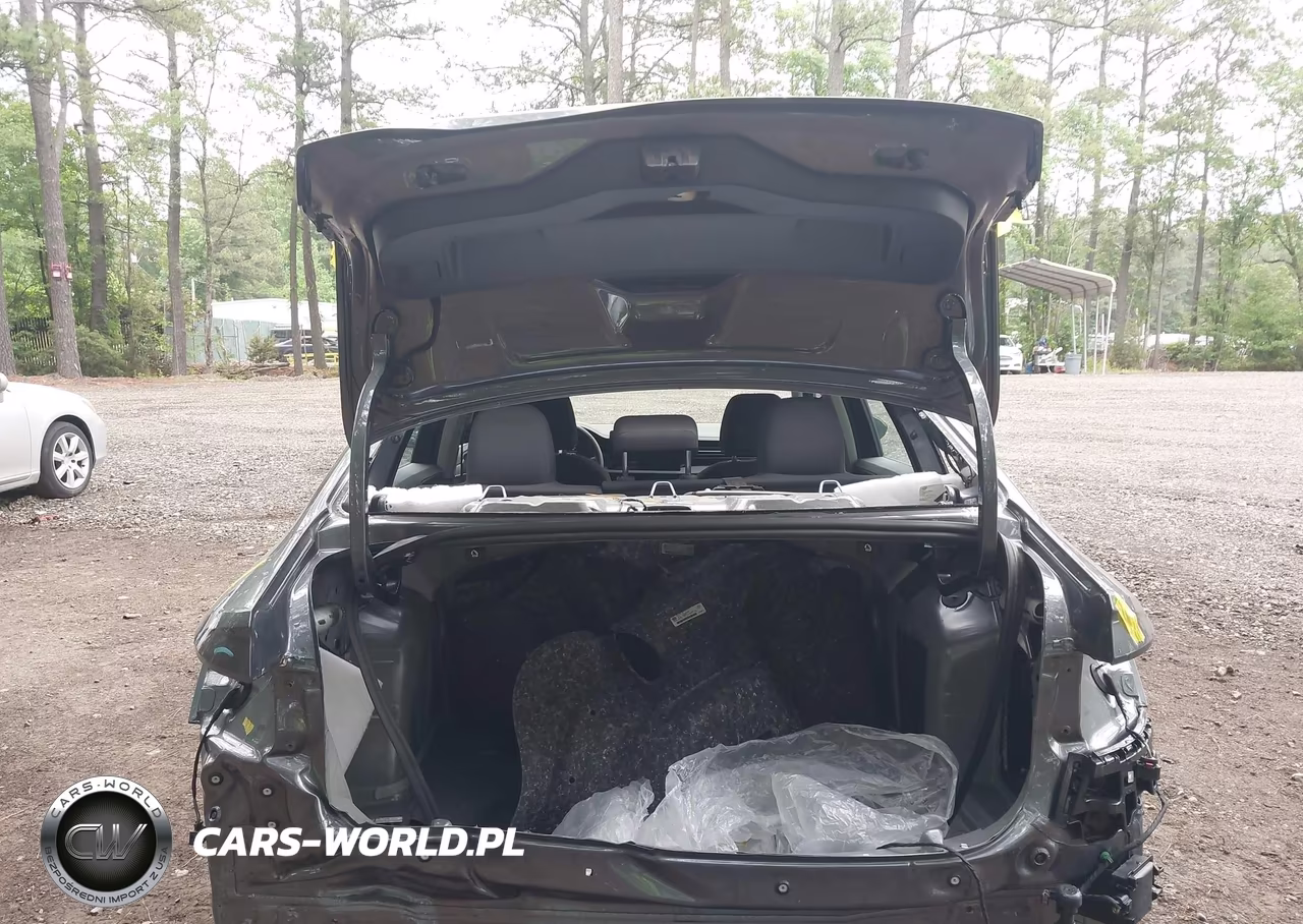 2026 Volkswagen Jetta S VIN:3VW5W7BU3TM011604 - 6