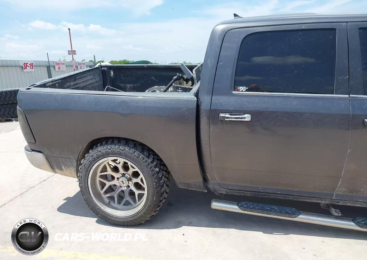 2017 Ram 1500 Lone Star Silver 4X2 5'7 Box VIN:1C6RR6LT5HS847772 - 17