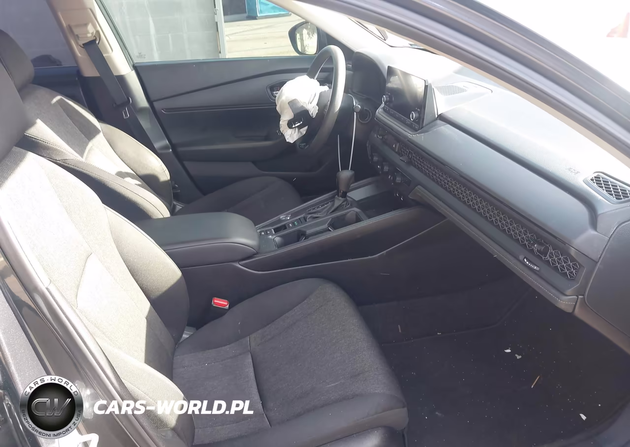 2025 Honda Accord Lx VIN:1HGCY1F2XSA021148 - 5