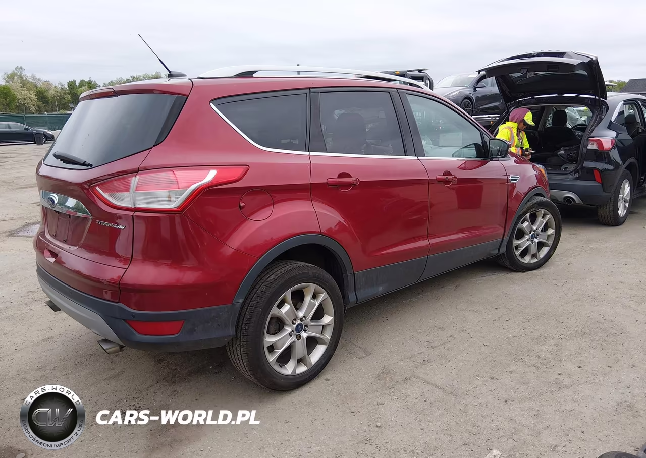2015 Ford Escape Titanium VIN:1FMCU9JX5FUA22560 - 4