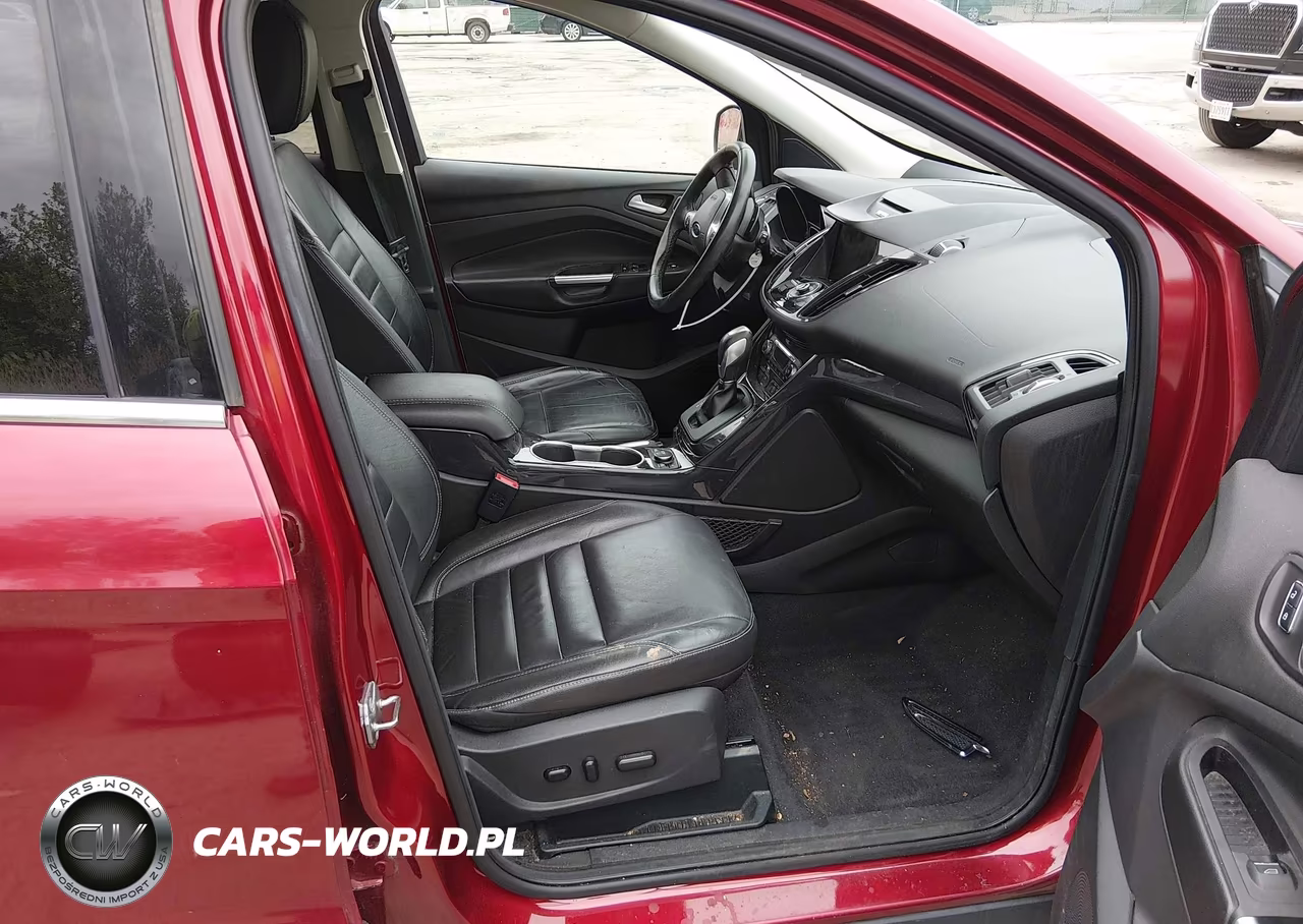 2015 Ford Escape Titanium VIN:1FMCU9JX5FUA22560 - 5